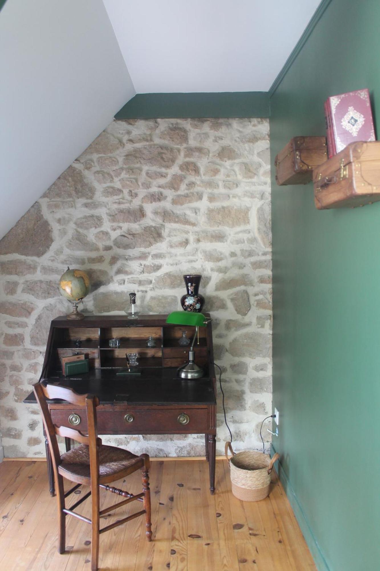 Les 13 Lavoirs D'Antan - Chambre Globe-Trotteur Saint-Pierre-Église Eksteriør bilde
